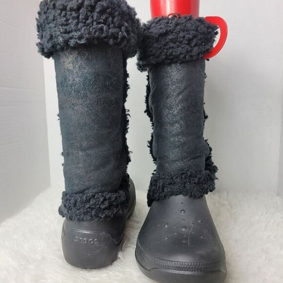 Crocs Women's Nadia Pull On Boot Size 6 Black Rubber Faux Fur Fleece Comfy Light - Picture 6 of 9